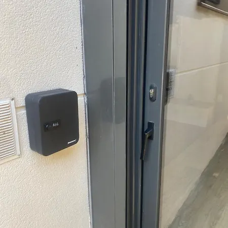 Apartamento Independiente En Con Piscina * Sant Cugat del Vallès