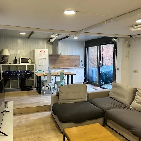 Apartamento Independiente En Con Piscina