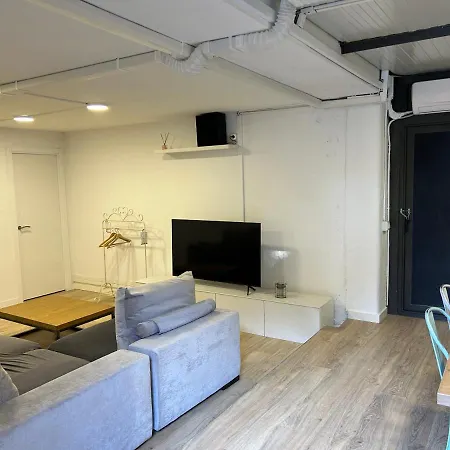 Séjour chez l'habitant Apartamento Independiente En Con Piscina