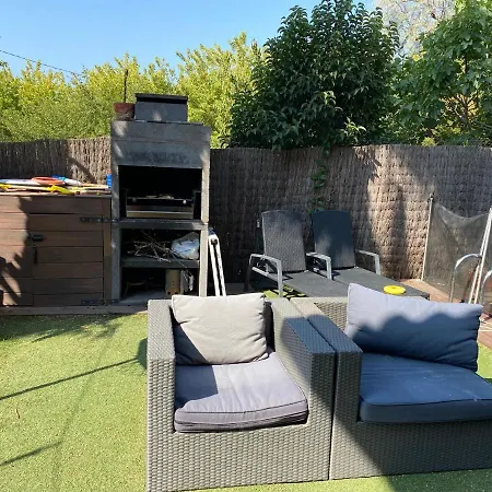 Apartamento Independiente En Con Piscina * Sant Cugat del Vallès