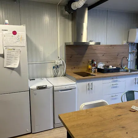 Apartamento Independiente En Con Piscina Séjour chez l'habitant Sant Cugat del Vallès